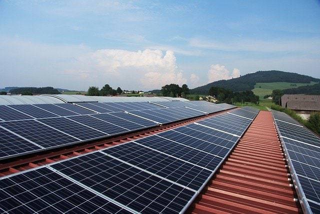 Sistema fotovoltaico em Maringá