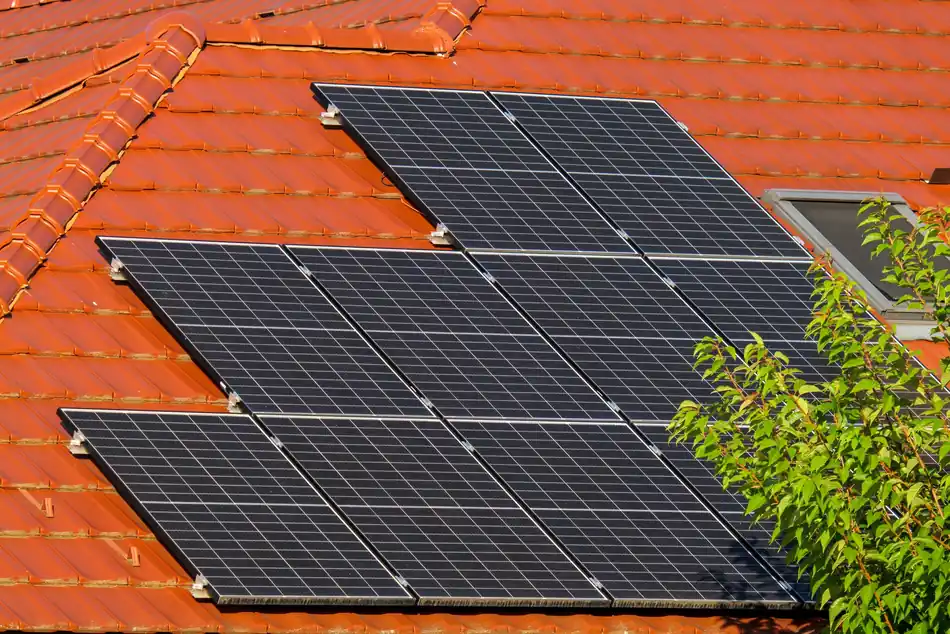Energia solar em telhado de fibrocimento Energia solar em telhado de fibrocimento